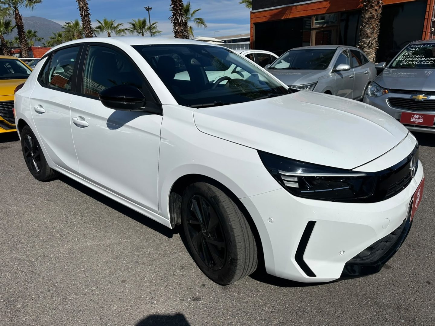 Opel Corsa — foto 3 de 17