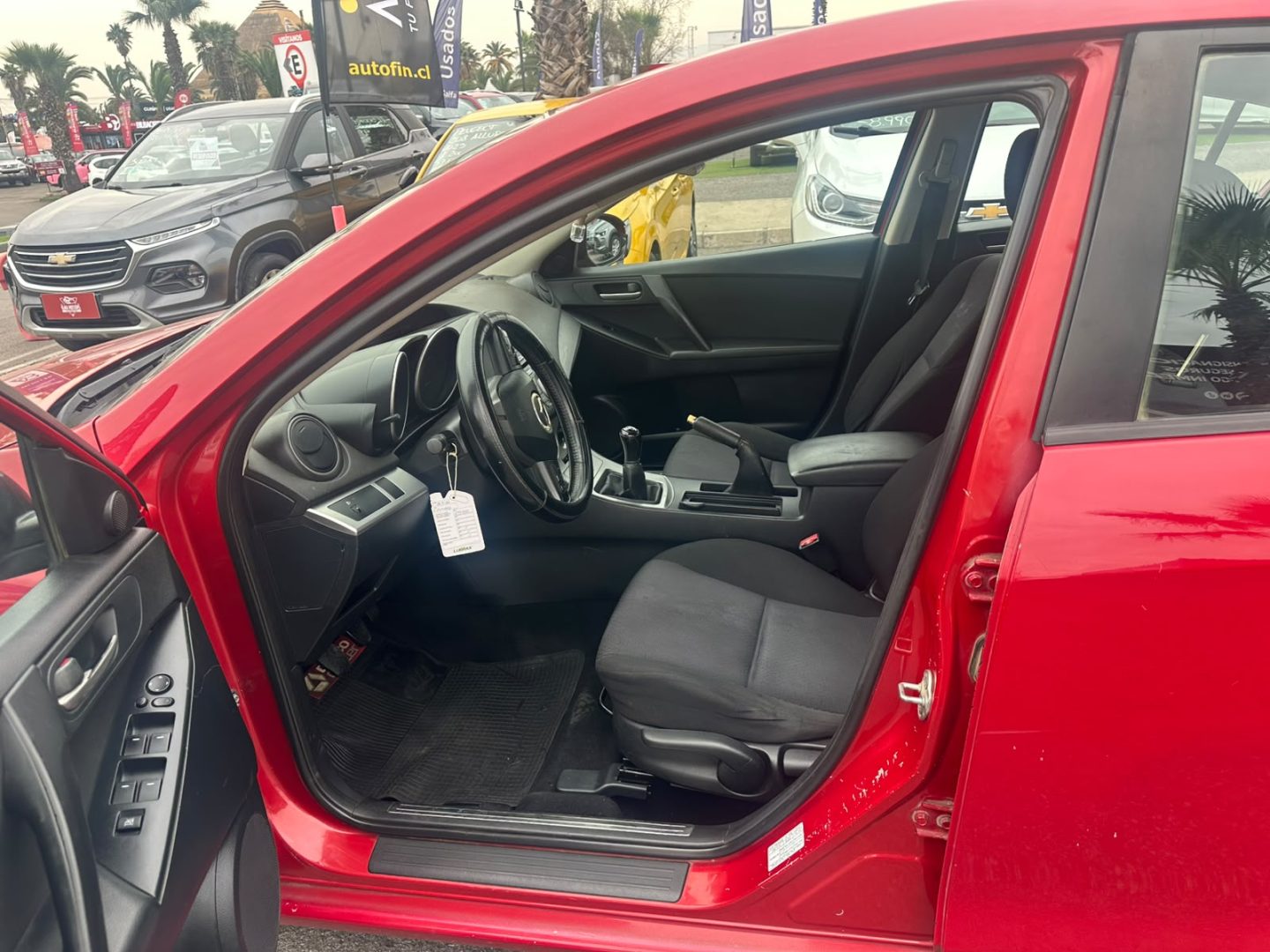 Mazda New3 — foto 6 de 14