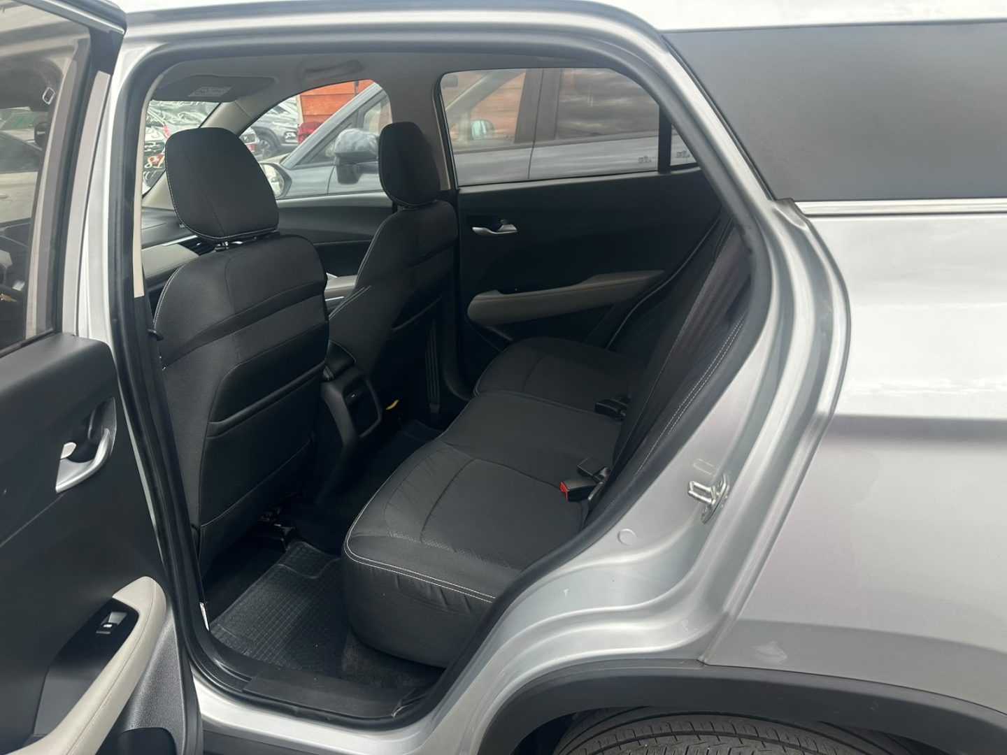 Chevrolet Groove — foto 9 de 17