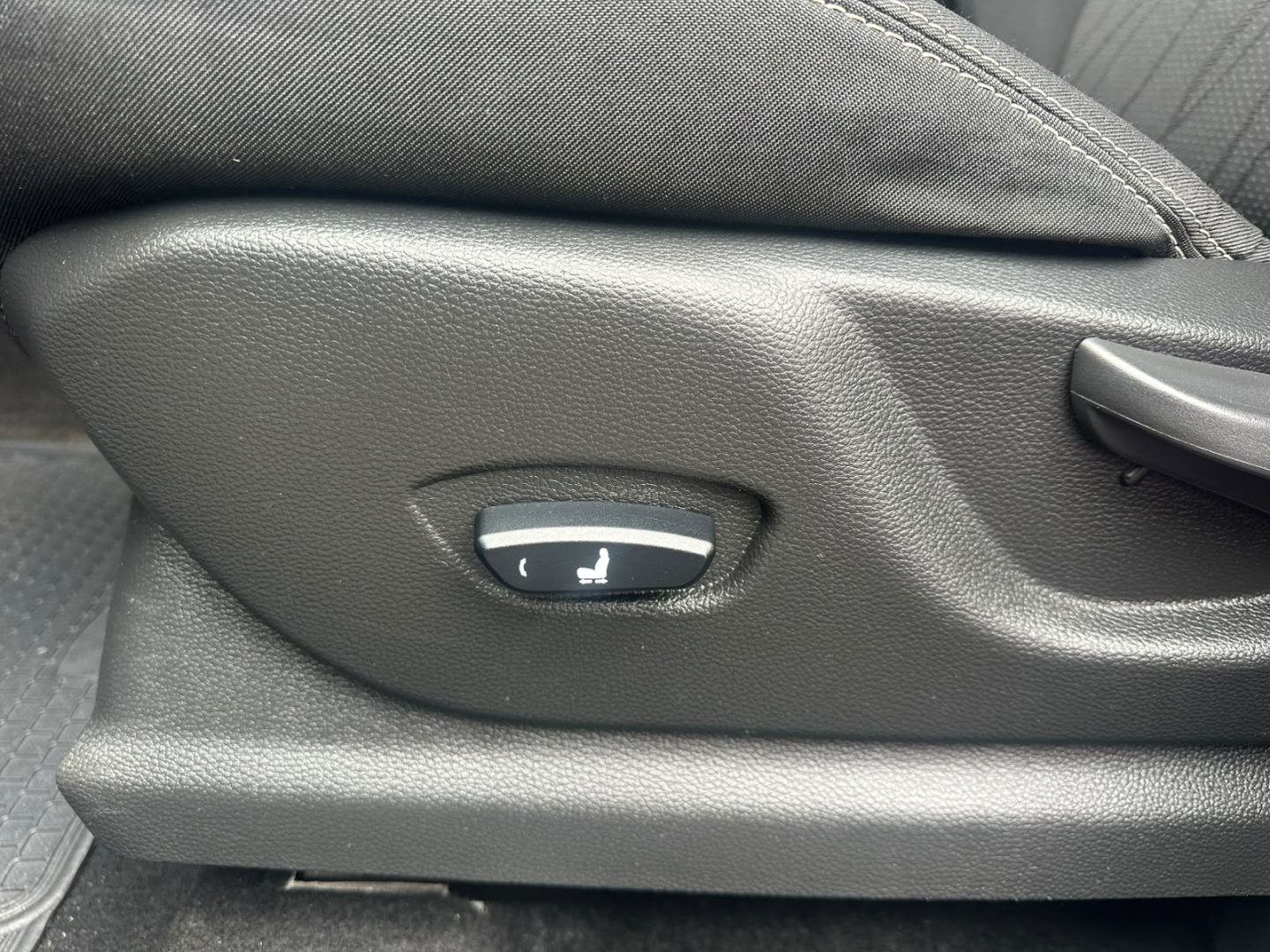 Chevrolet Groove — foto 13 de 17