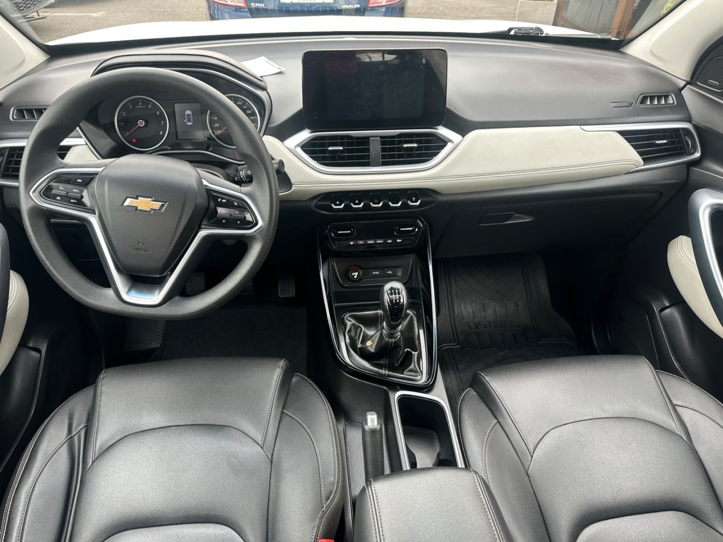 Chevrolet Captiva Otto — foto 6 de 15