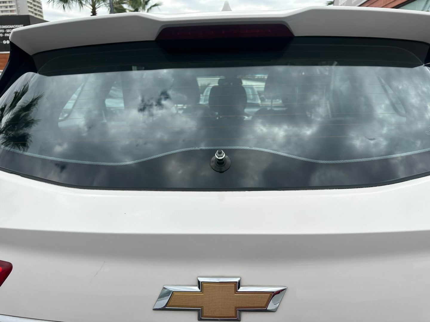 Chevrolet Captiva Otto — foto 8 de 15