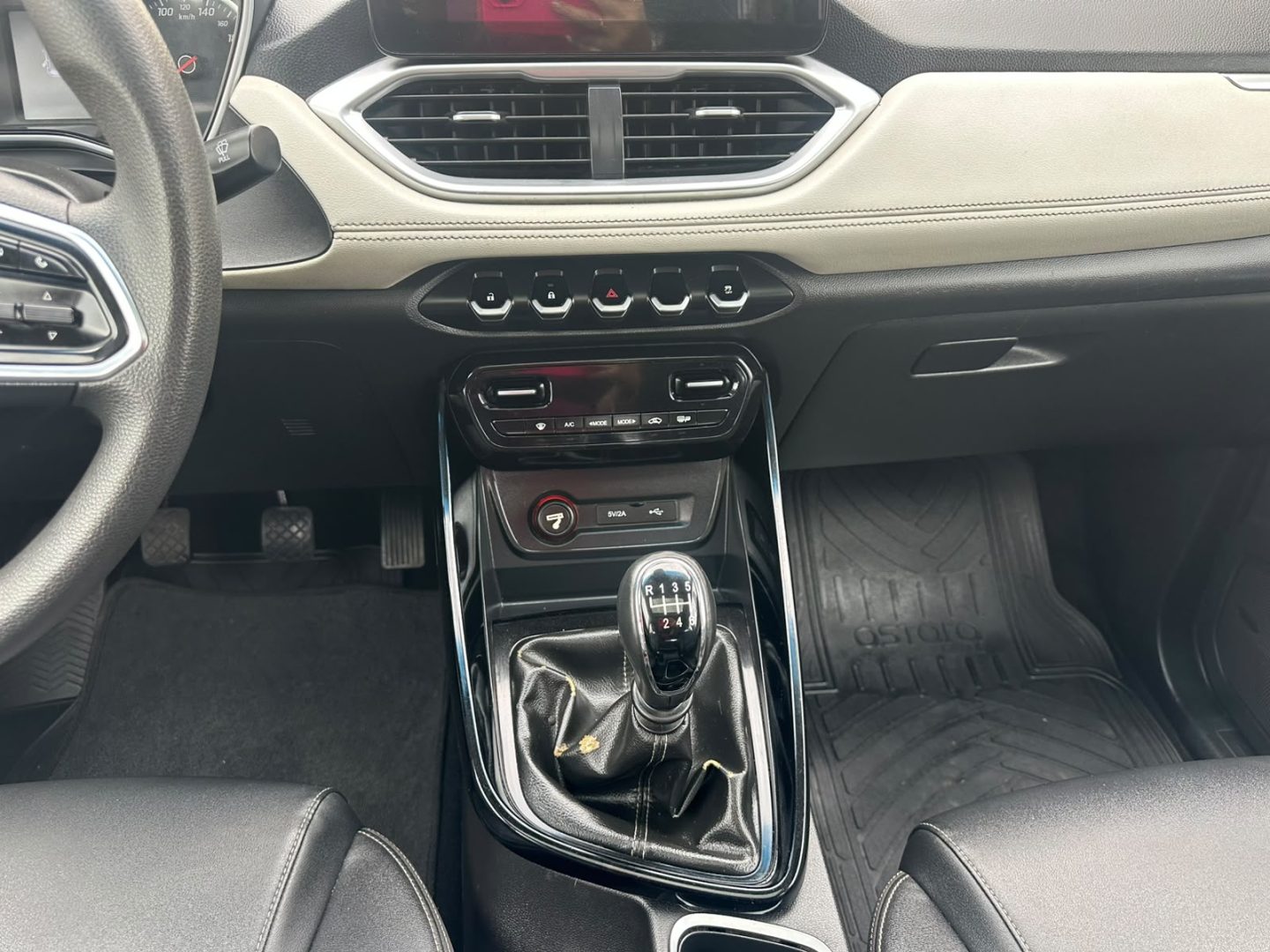 Chevrolet Captiva Otto — foto 7 de 15