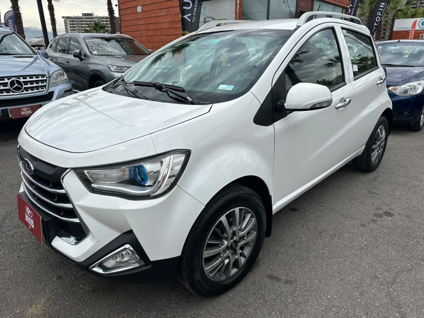JAC Js1