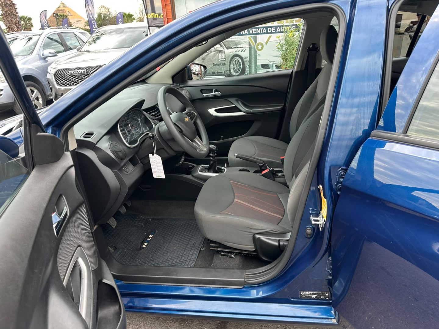 Chevrolet Sail — foto 10 de 14